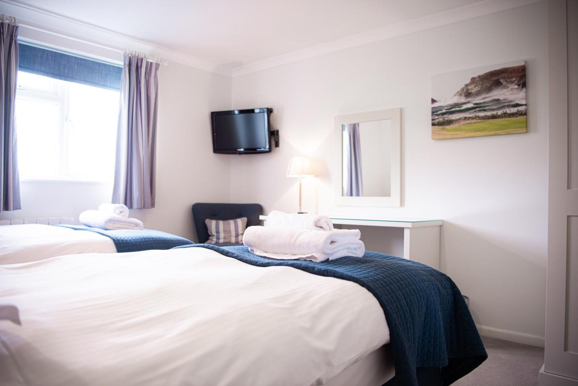 Trevose Golf And Country Club Hotel Padstow Bagian luar foto