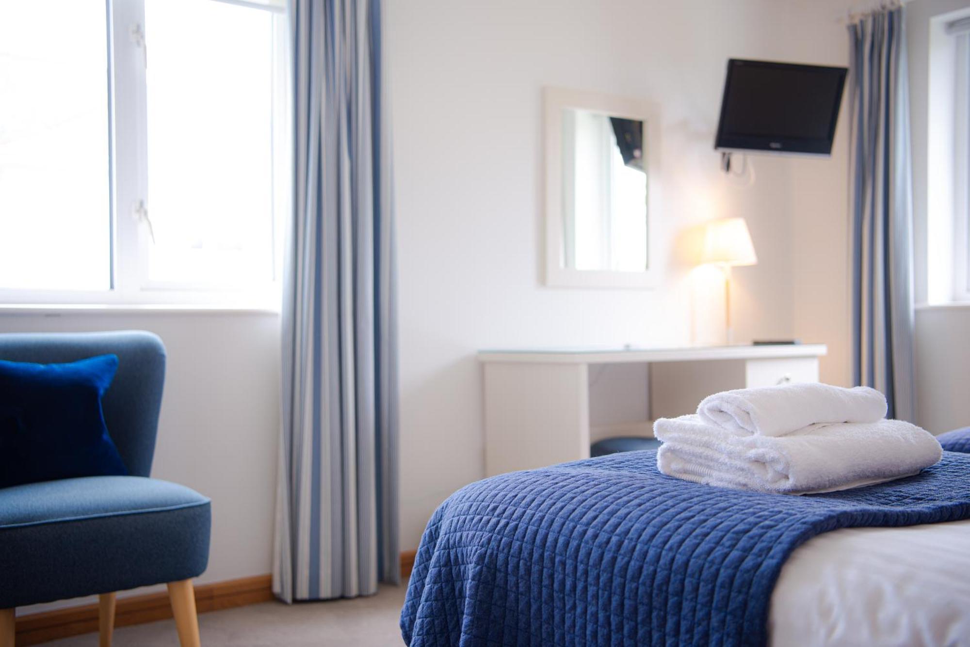 Trevose Golf And Country Club Hotel Padstow Bagian luar foto